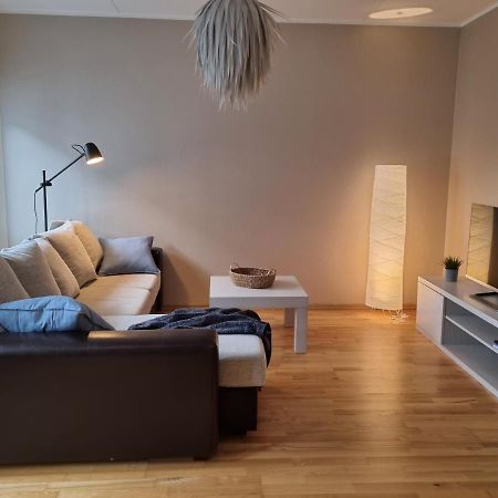 R63 Apartment With Terrace Tartu Bagian luar foto