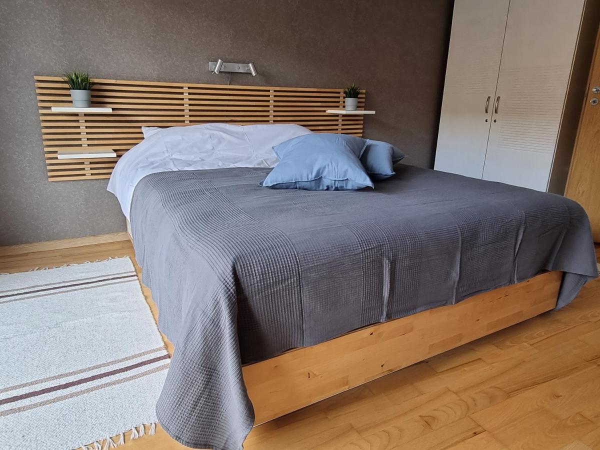 R63 Apartment With Terrace Tartu Bagian luar foto